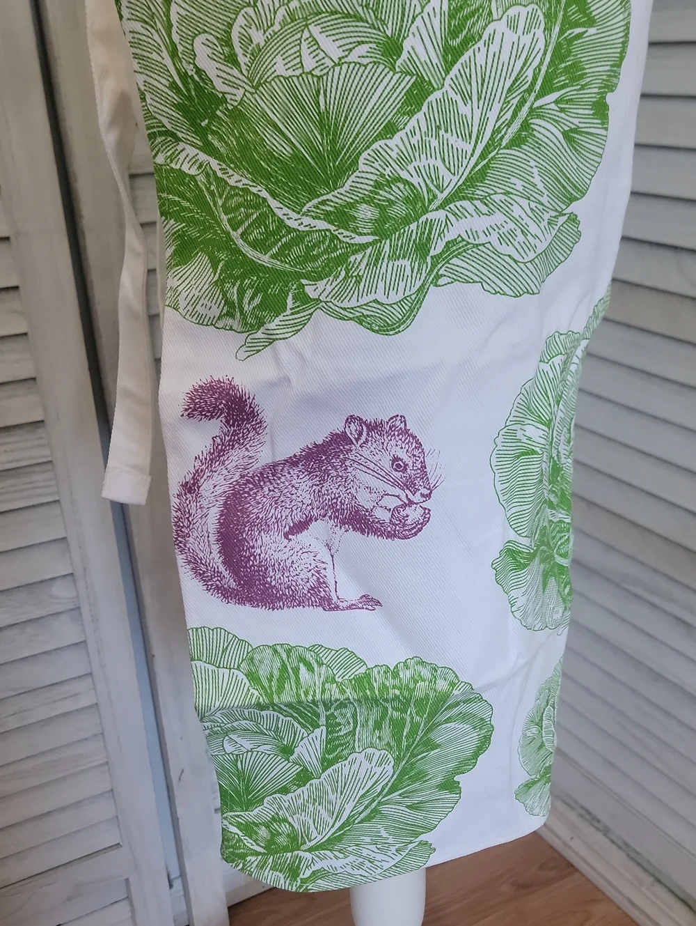 White Garden Inspired Kitchen Apron with Green Lettuce Print - 